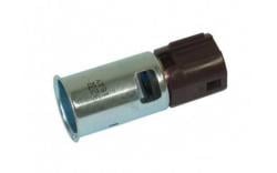 12V uttag i mittkonsol 97-04
