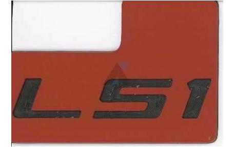 LS1 ID bricka till spjället svart/röd 97-04