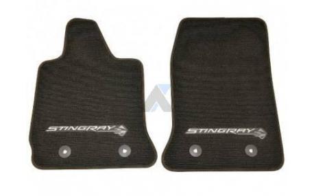 Golvmattor svarta broderad C7 logo/text 14-16
