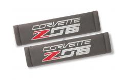 Bälteskudde flera färger med Z06 logo 15-19